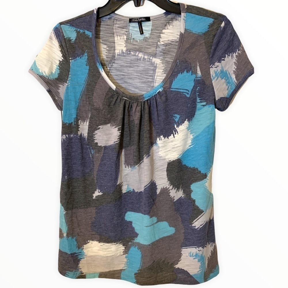 Daisy Fuentes Short Sleeve Top Size S